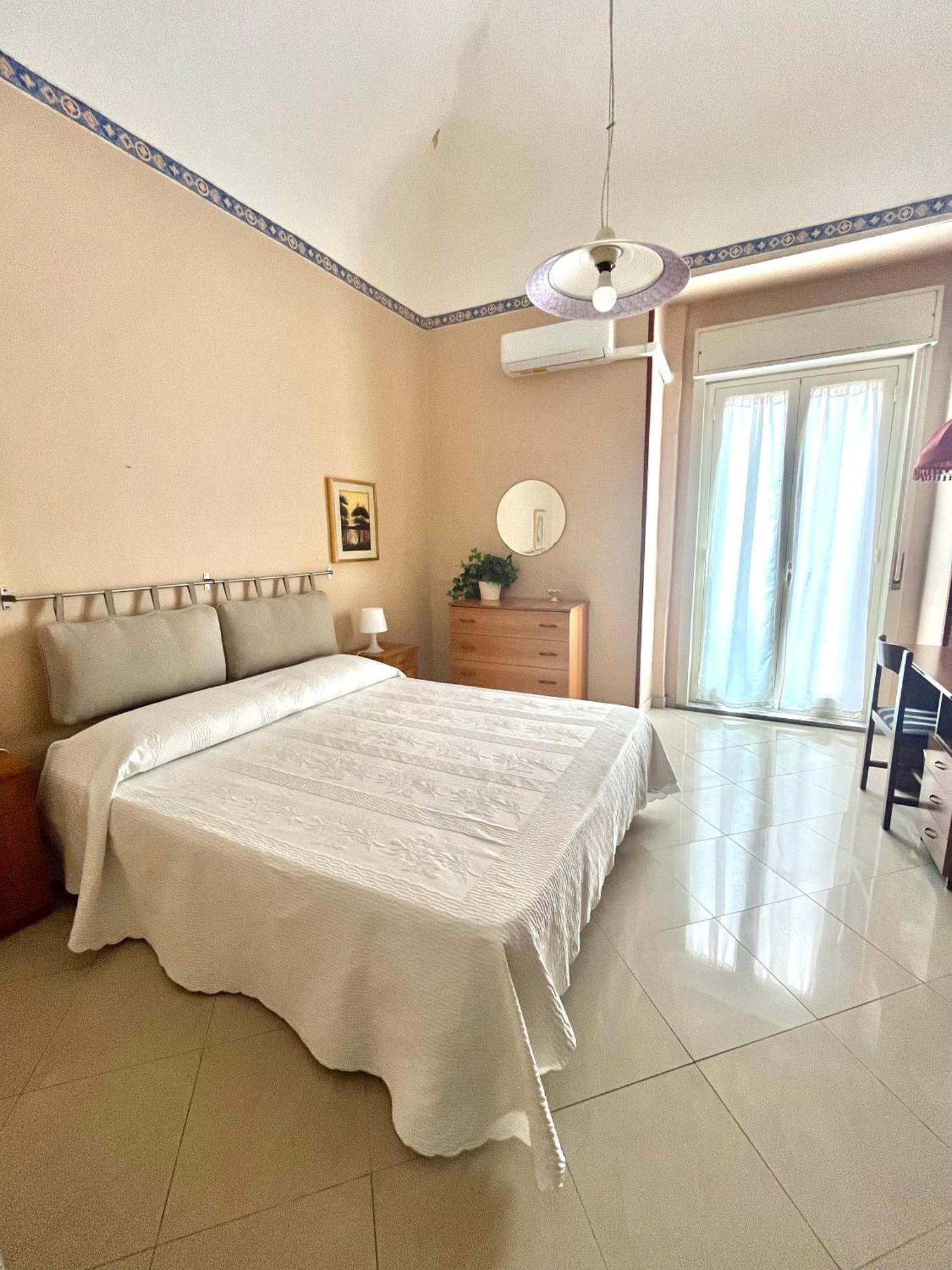 Apartment For 2 In Catania, B&B Le Voci Del Mercato 外观 照片