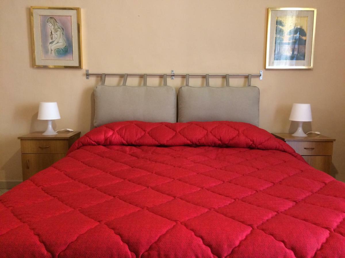 Apartment For 2 In Catania, B&B Le Voci Del Mercato 外观 照片